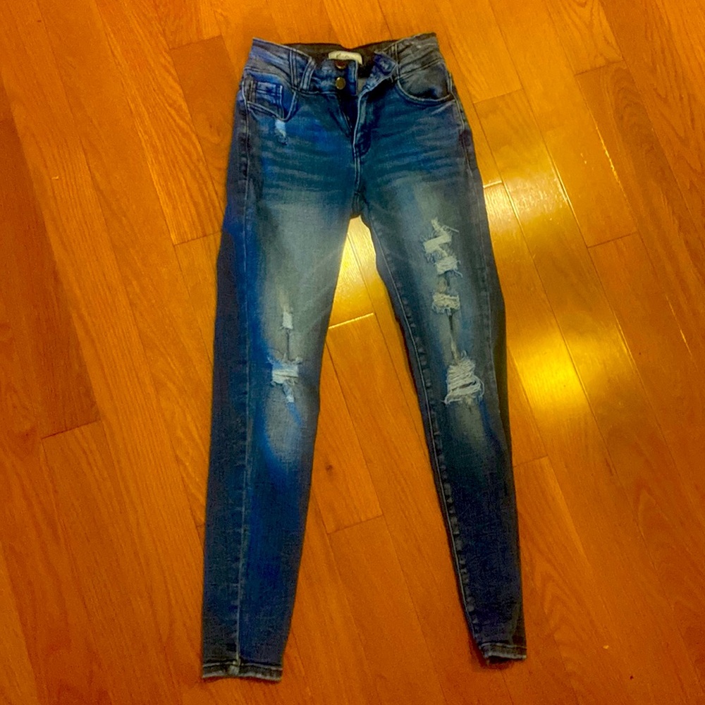 KanCan Signature Jeans